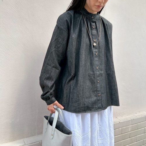【秋のベーシックアイテム・デニムの着こなし】